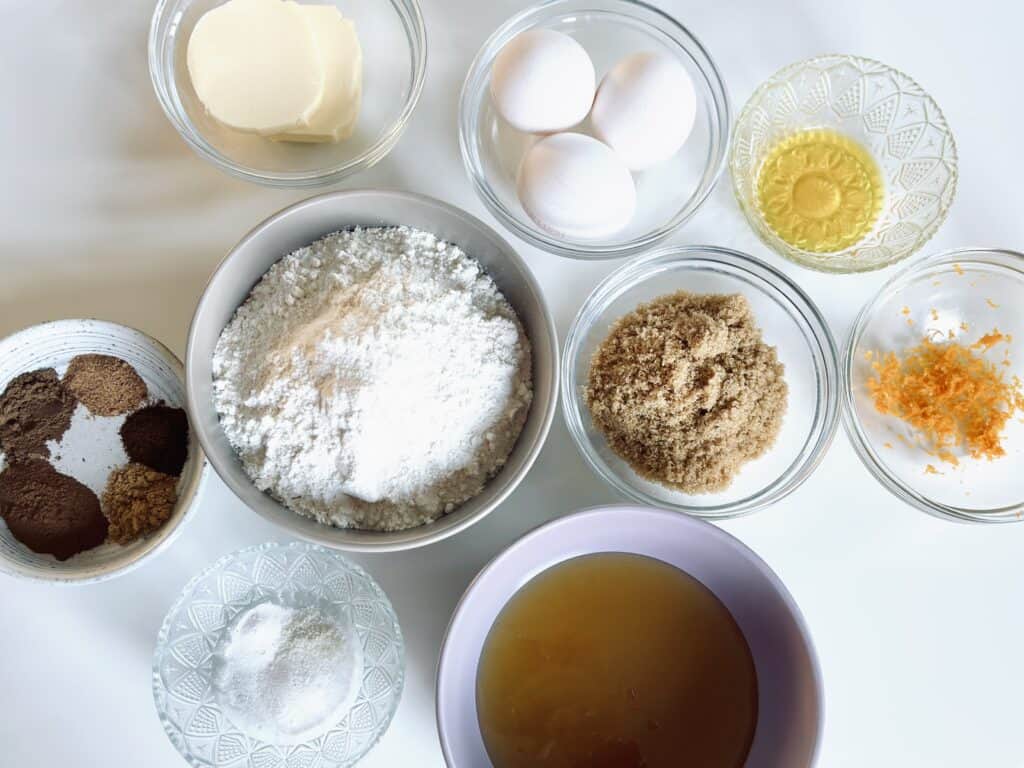 Ingredients needed for soft gingerbread cookies made with honey.